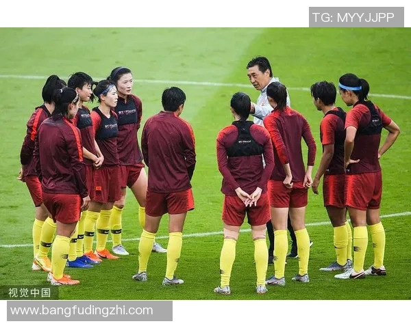 中国足球明星的崛起之路与背后的培养体系探讨